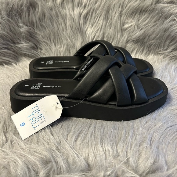 Time And Tru Platform Sandals Womens‎ Size 9 Black Open Toe Strappy Slip On NEW - Picture 1 of 6